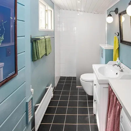 Awesome In Samso With House Sea View Holiday home