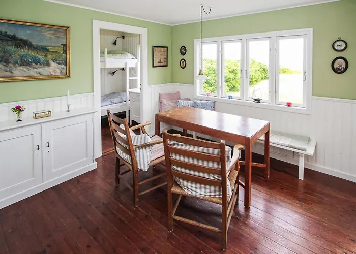 펜션 2 Bedroom Cozy In *