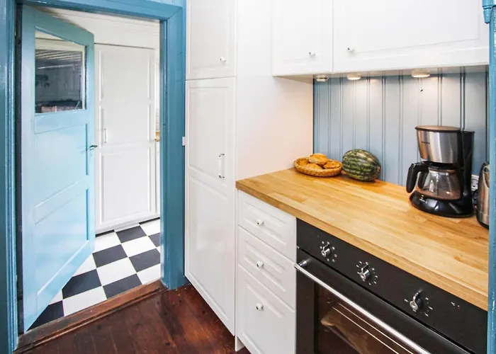 펜션 2 Bedroom Cozy In