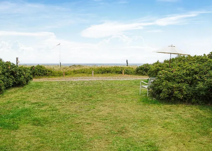 펜션 2 Bedroom Cozy In *